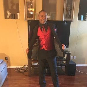 Meet your Posher, Cameron